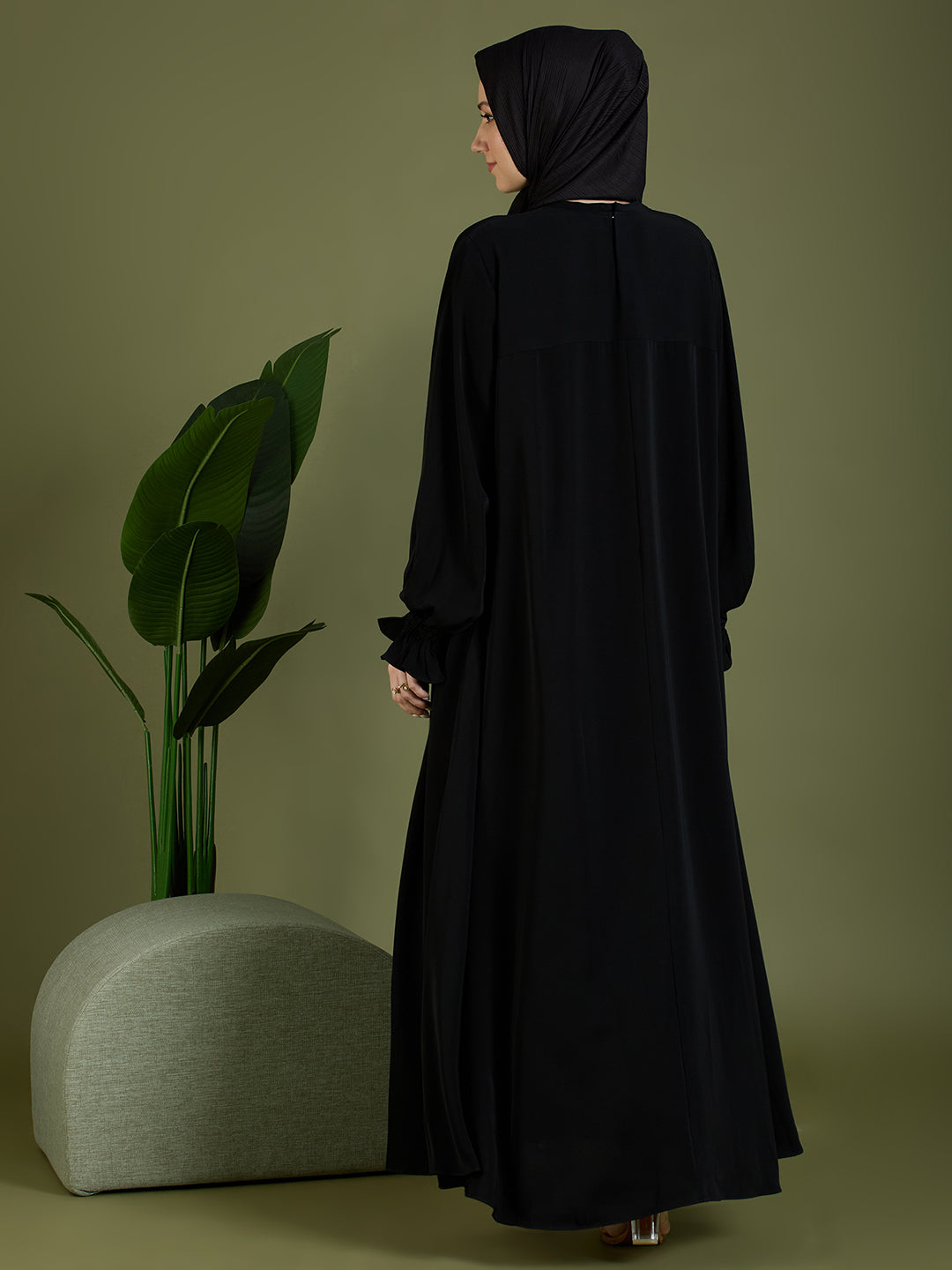Selena ruffle abaya