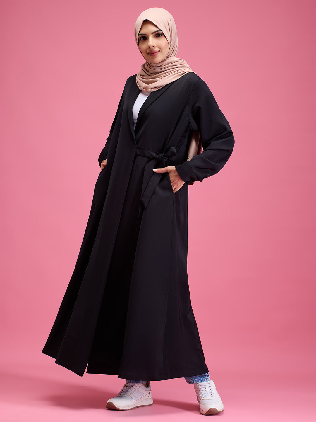 Ameera Angarkha Blazer - black