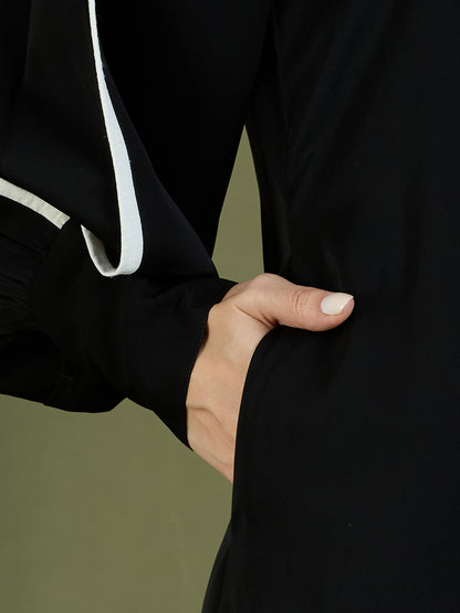 Tulip sleeve abaya